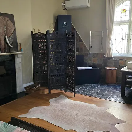Jardin d'ébène Boutique Guesthouse-2